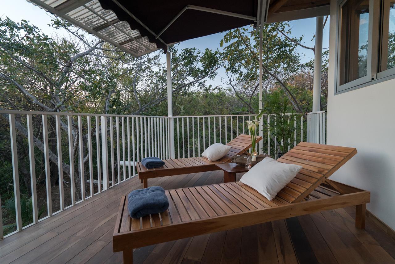 Moana Surf Resort 诺萨拉 外观 照片